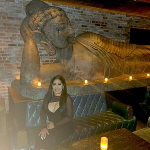 HOUSE OF CB BLACK MIDI DRESS